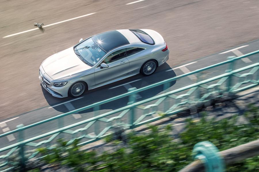  Mercedes-Benz S63 AMG Coupe 2014 года  (UK) (фото 23 из 24)